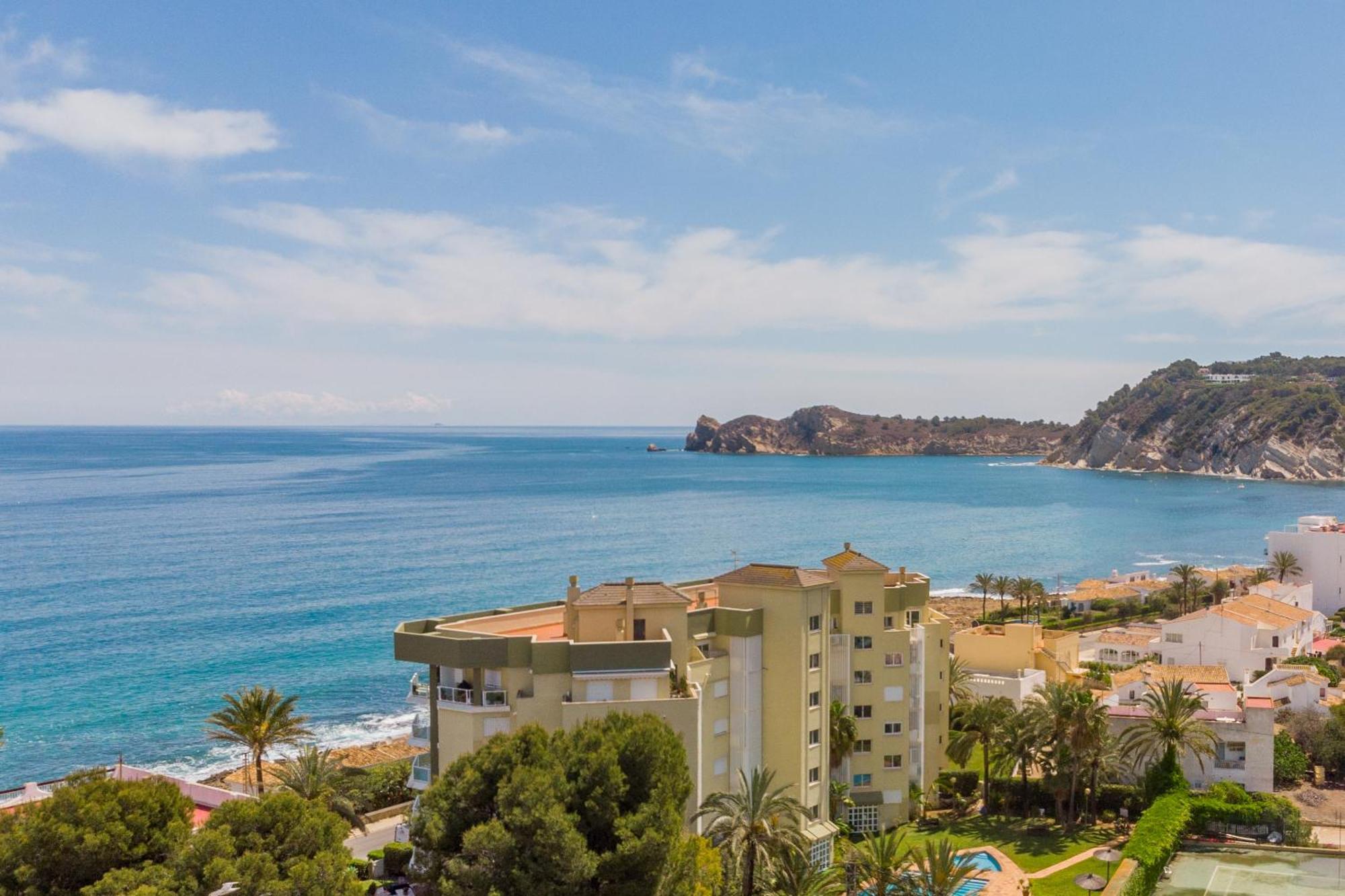 Chalet Independiente A 50 Metros De Cala Blanca Хавеа Экстерьер фото